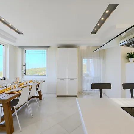 Infinity Villa With Pool, Bbq And Ping-Pong Table, 1Km From The Beach * Atsipopoulo