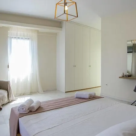 Infinity Villa With Pool, Bbq And Ping-Pong Table, 1Km From The Beach Atsipopoulo