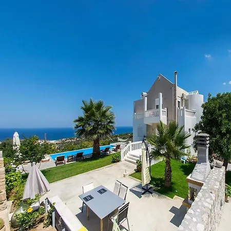 Infinity Villa With Pool, Bbq And Ping-Pong Table, 1Km From The Beach Villa