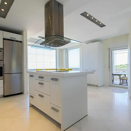 Infinity Villa With Pool, Bbq And Ping-Pong Table, 1Km From The Beach Atsipopoulo